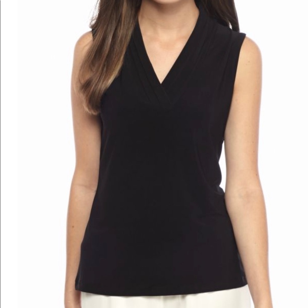 Anne Klein Snug Fitting Black V-neck Tank